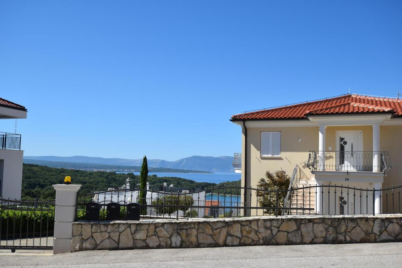 Apartments Marjolovic Njivice Esterno foto
